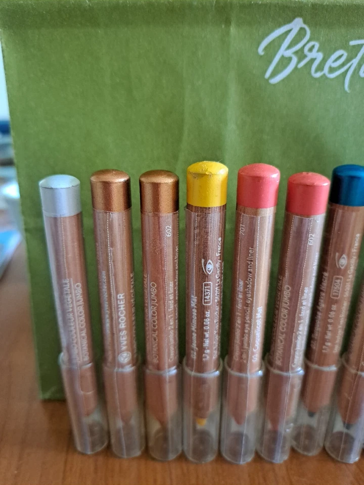 Yves Rocher  Nr. 1  MATITONE OCCHI: A Scelta Di Colore.  Foto 4 de 4