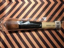 BOBBI BROWN FULL COVERAGE FACE BRUSH Regular Size. Sealed New