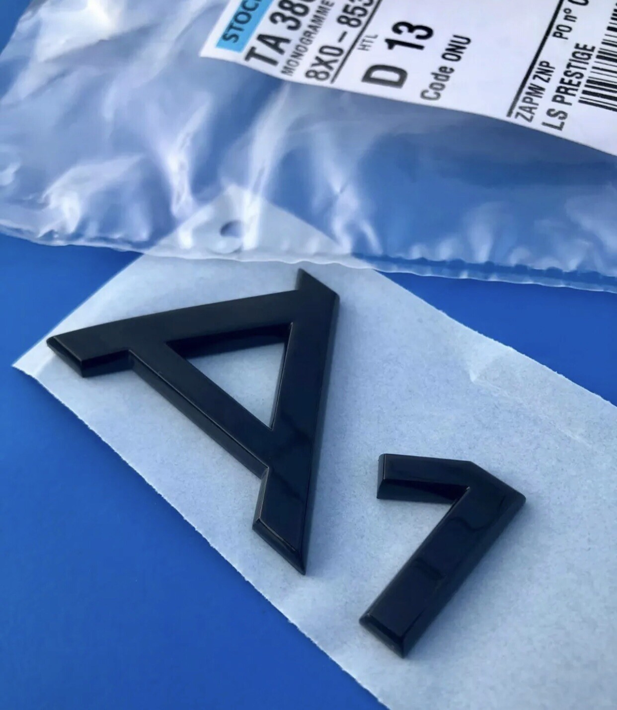 Monogramme Audi A1 S1 noir original 8X0853741AT94 sigle TFSI Quattro