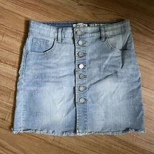 Y2K Button Front Denim Jean Mini Skirt Sz Small Stretch Raw Hem Fringe Y2K Light