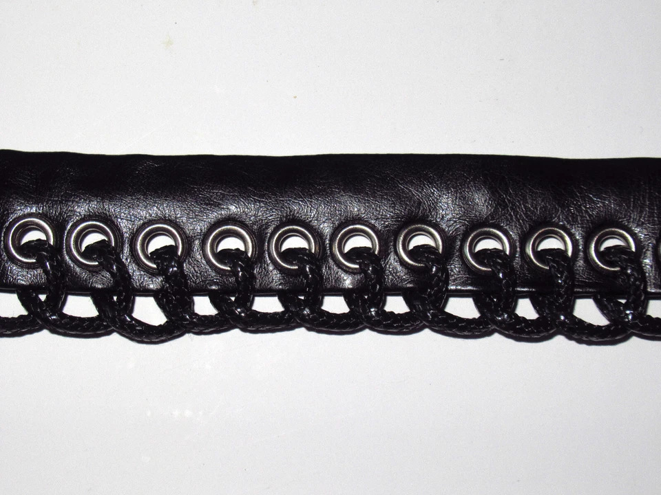 10 METRES DE GALON VINTAGE EN SIMILI CUIR AVEC ANNEAUX MÉTAL-N°TI66 - Photo 2/4