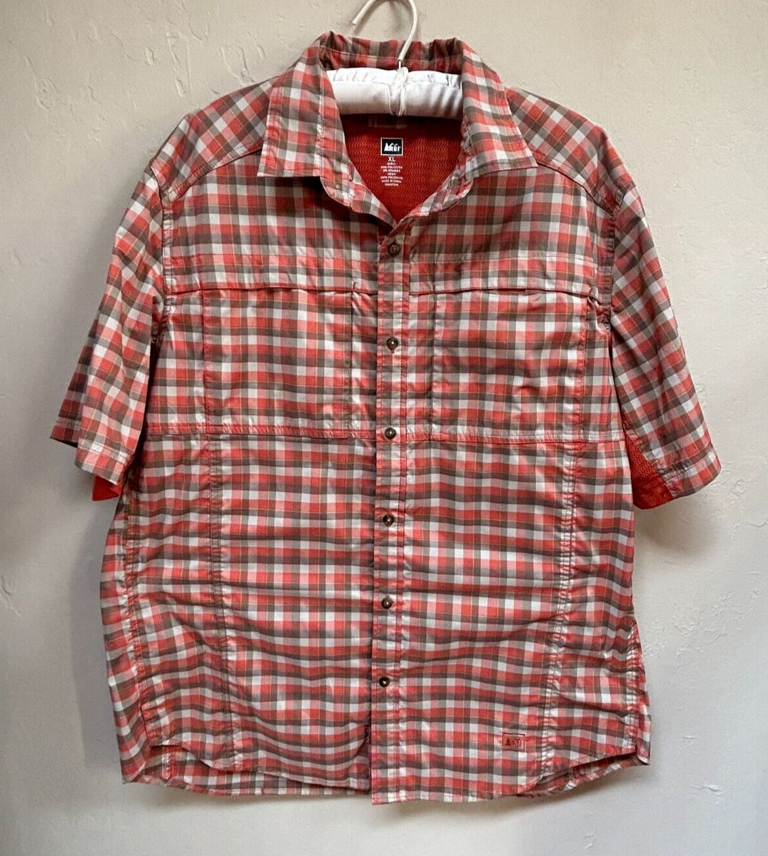 Chemise de pêche pour homme avec poches zippées en Chemise de pêche pour homme avec poches zippées en