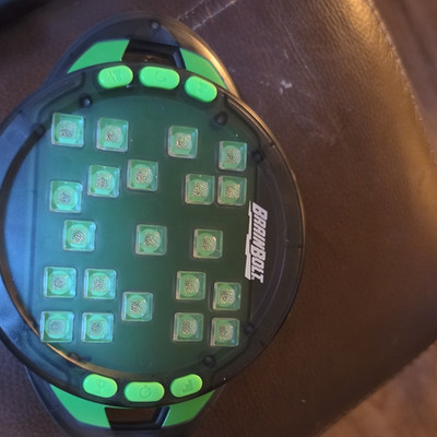 Educational Insights BrainBolt Handheld Electronic Memory Game