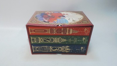 			Harry Potter 1-3 Box Set: MinaLima Edition (Harry Potter (english		