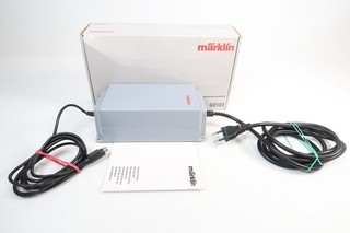 Märklin 60101 switching power supply 100W 220 240V functionally tested in original packaging #2