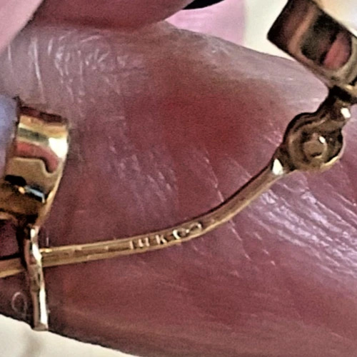 "Aretes tipo argolla de media luna madreperla de oro 14K vintage 1,5"" 8,1 g elegantes" Foto 4 de 4