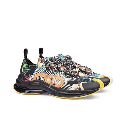Gucci Run 9.5/ US 10 Knit Low Top Sneakers Black Floral  display picture 1