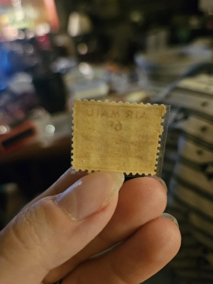 Sello vintage de 6 centavos de correo aéreo. Foto 3 de 4