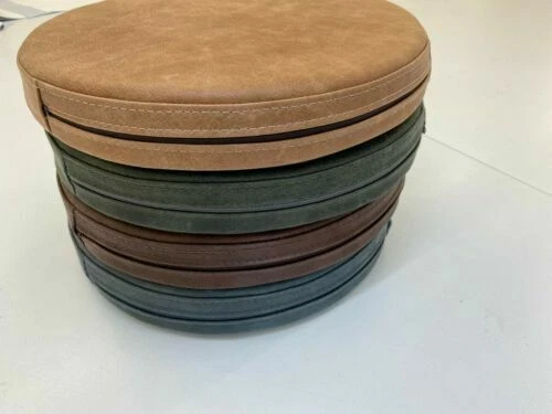 Cuscini rotondi per la decorazione della casa