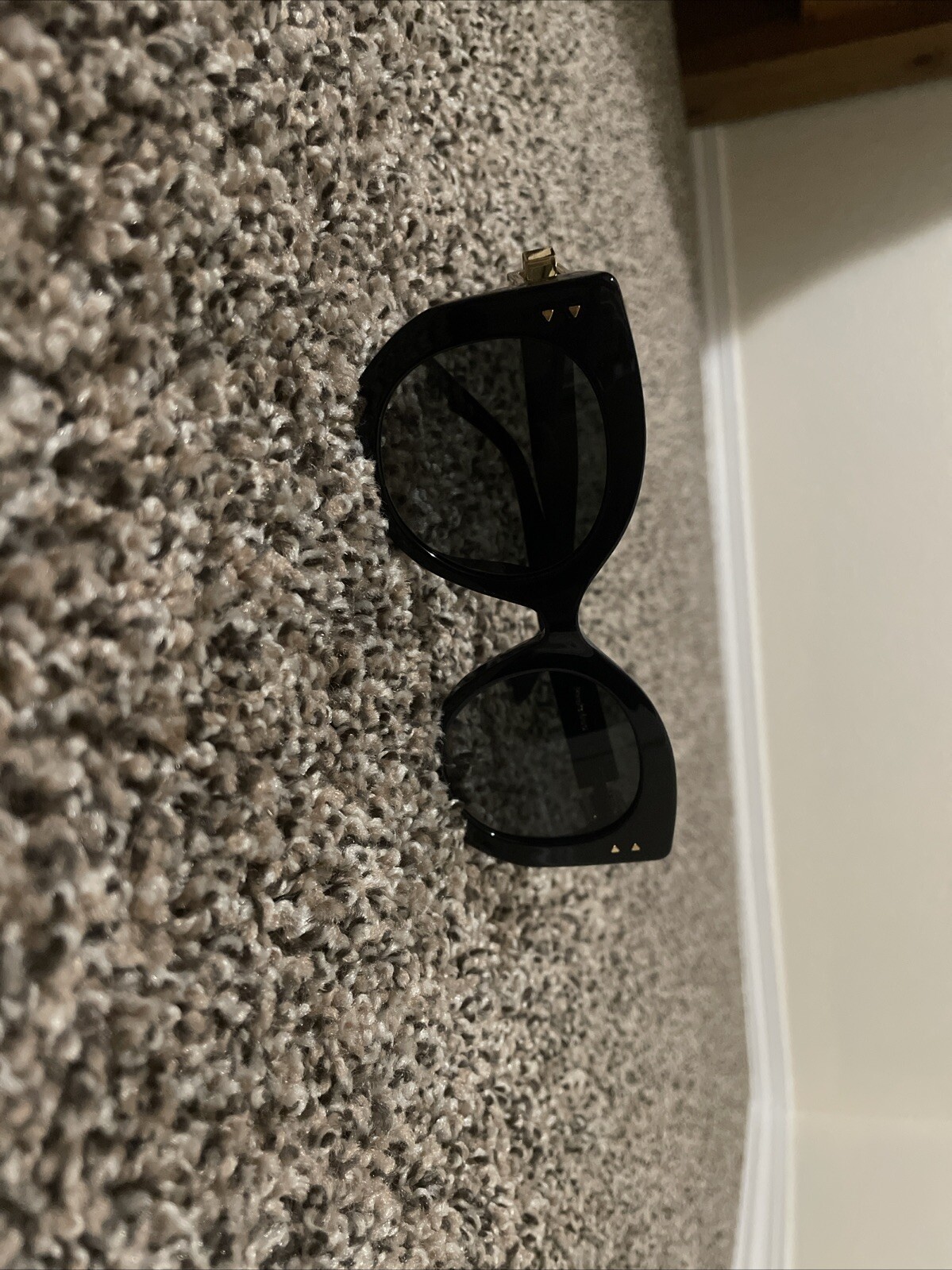 Fendi women's sunglasses stylish designer eyewear-image