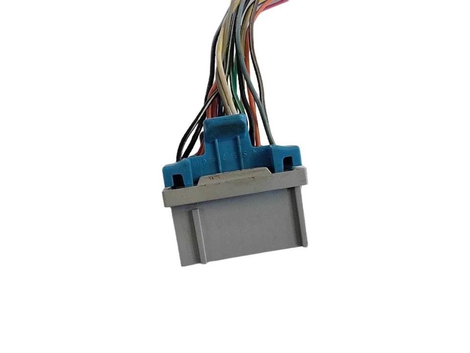 2003 - 2006 GM Chevy GMC Truck and SUV Cluster Speedometer Wiring Harness OEM - Image 2 of 3