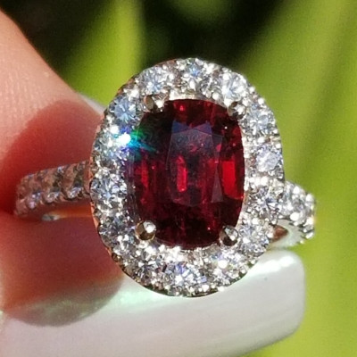 Stunning Cherry Red Spinel VS Diamond Halo 18k ring