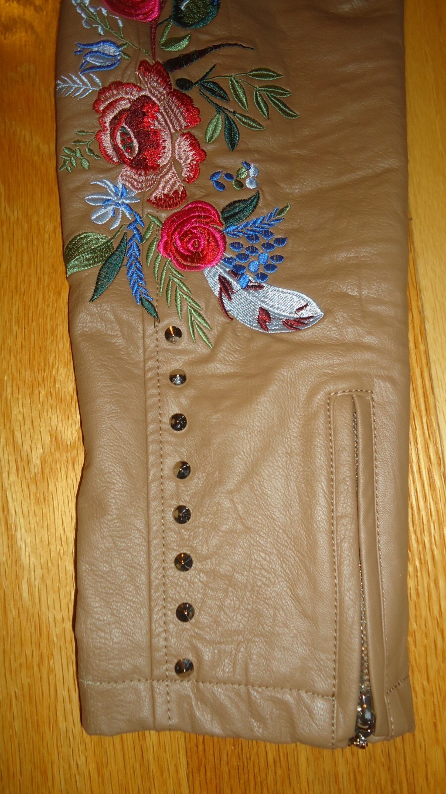 Ameri Mode Medium Brown Jacket Faux Leather Studd… - image 19