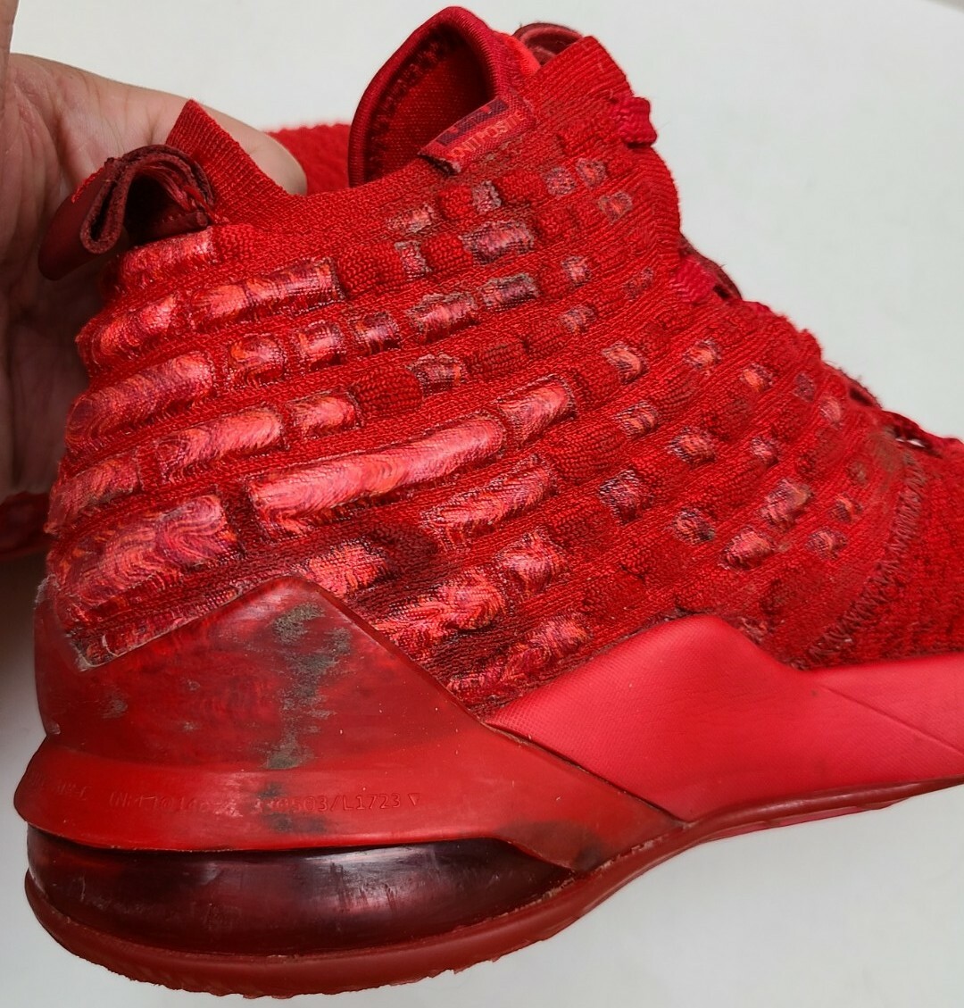 red lebron 17s