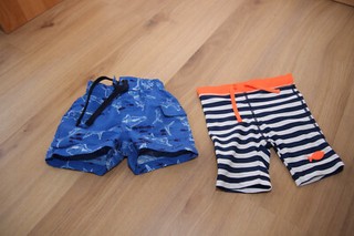 Jungen Schwimm Shorts und Schwimmhose Gr. 86/92 und 86 Bademode