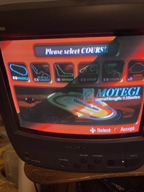 Sega Dreamcast Console Bundle  system 4 games  w/ 4 Controllers- Tested Working 