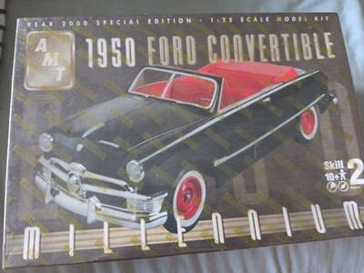 M33B Sealed AMT 1950 Ford Convertible 1:25 Special Edition Car Model Kit 30263