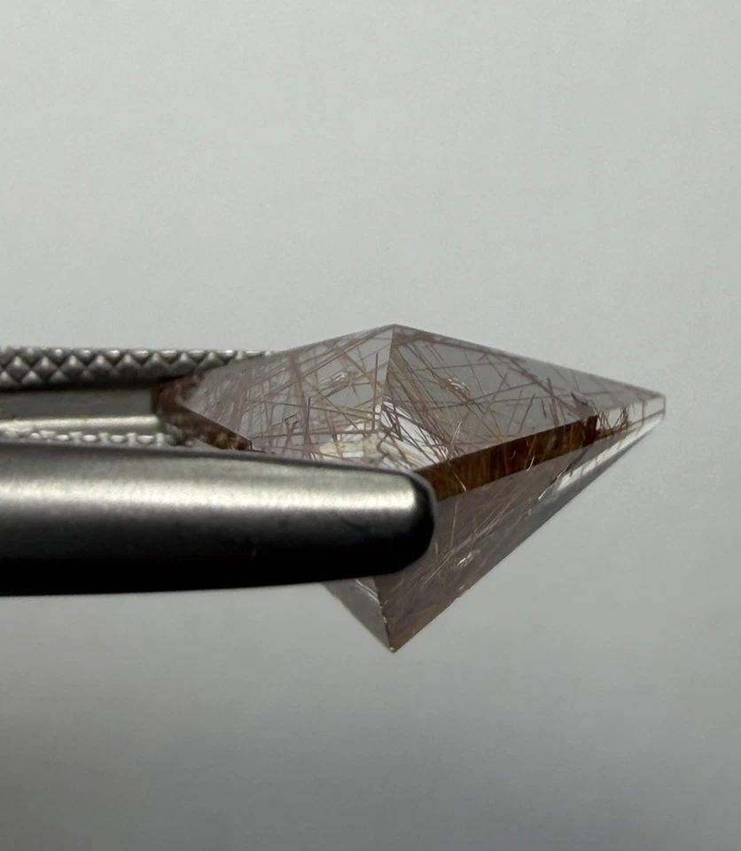 R0014- Cuarzo rutilado, cuarzo rutilo, pelo de ángel, rojo rutilado, aguja de rutilo Foto 2 de 4