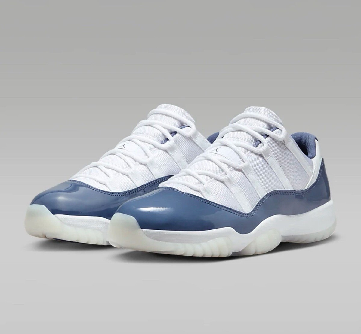 jordan 11s blue moon