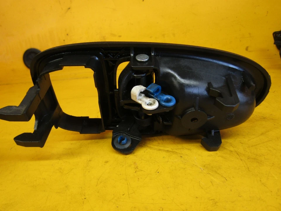 Saturn SL2 1996-2002 1,9 L OEM mango interior trasero del conductor 96 97 98 99 00 01 02 Foto 3 de 3