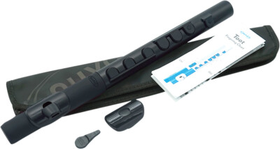 NUVO TooT 2.0 Black-Black Polymer Querpfeife