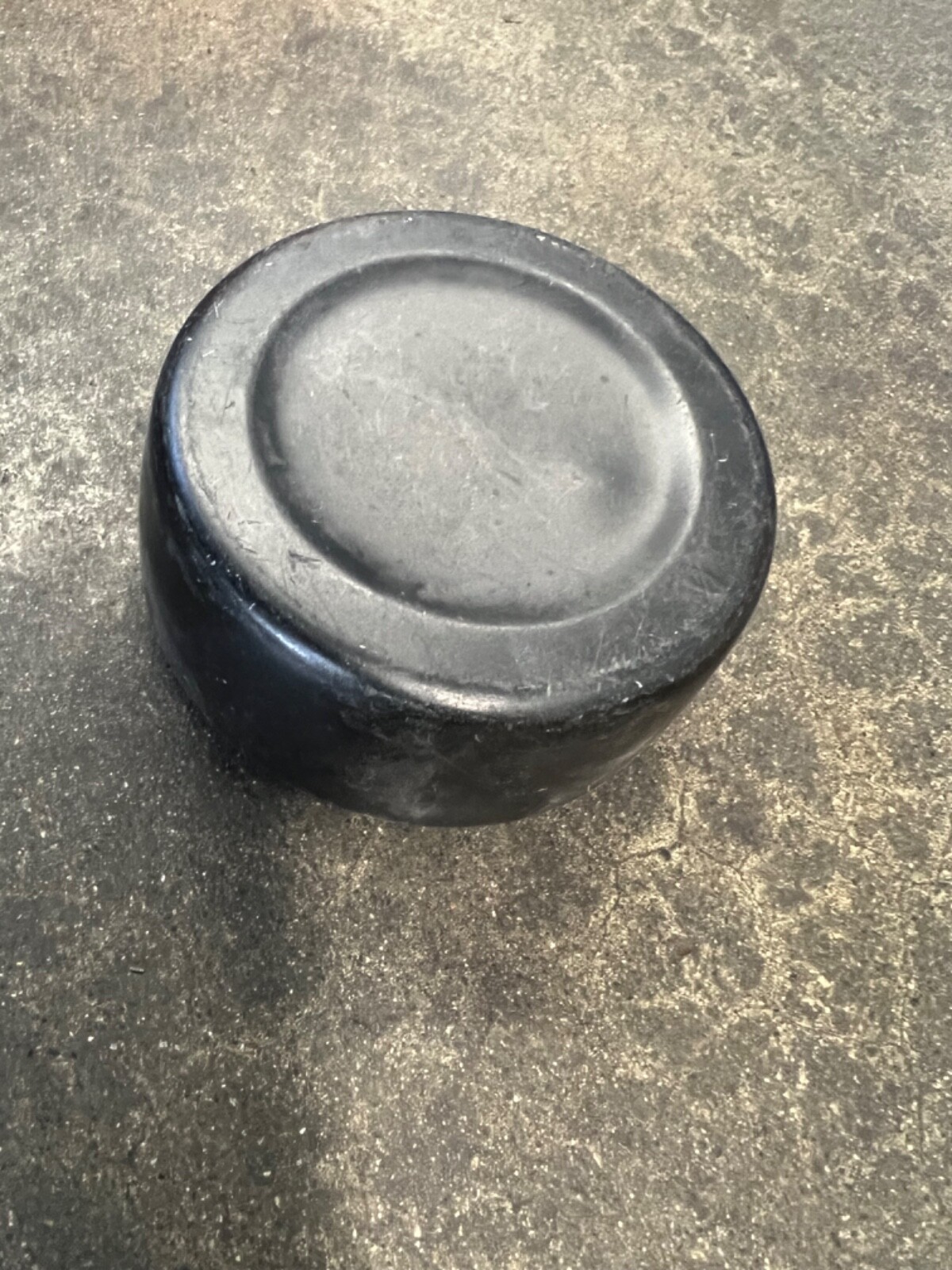 OEM Mitsubishi MB413644 Black Wheel Center Cap for 87-96 Mighty  