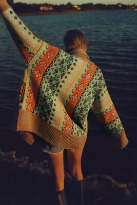 NEW Anthropologie Carlotta Shawl Cardigan Sweater Size M/L Z247-11