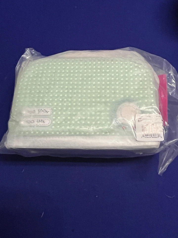 Bolso Bandolera Betsey Johnson Kitsch Get Toasted Nuevo VERDE DIFÍCIL DE ENCONTRAR Foto 2 de 4