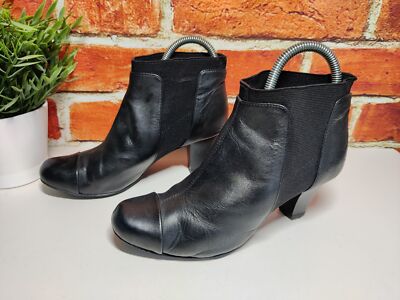 Clarks Collection UK 4D EU 37 schwarze Damenstiefeletten aus Leder mit Absatz zum Überziehen