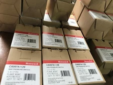 Honeywell C6097A1129 Gas Pressure Switch New