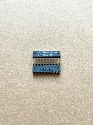 6 Stück Integrierte Schaltung - SN74HC373N - TI (Texas Instruments) - DIP20