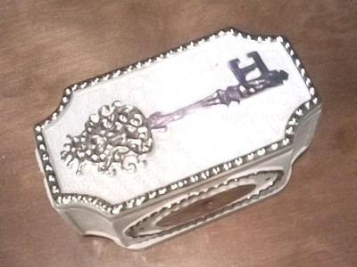 Johnathan Adler ''The All Seeing Eye ''Key/Jewelery Box