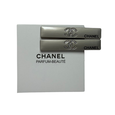New With Box Chanel Beauty Hair Clip Gift Set 2 Pcs Rare Silver New With Box Chanel Beauty Hair Clip Gift Set 2 Pcs Rare  main image 2