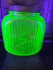 #5668 Vintage Anchor Hocking Hoosier Ribbed   Uranium Glass Cookie Jar w/Lid