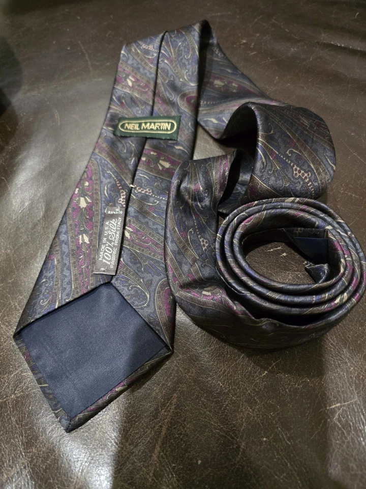 Corbata Neil Martin Floral Paisley 100% Seda Hecha en EE. UU. Tela de Italia Para Hombres Repp Foto 2 de 3