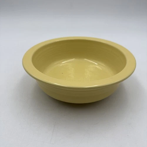 Fiesta Sunflower Yellow 8-1/4” Large 1 Qt Veggie Round Serving Bowl Fiestaware