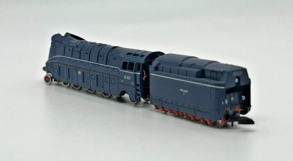 Locomotora de vapor aerodinámica escala Z Marklin 8890 German State RR DRG clase 03.10 Foto 4 de 4