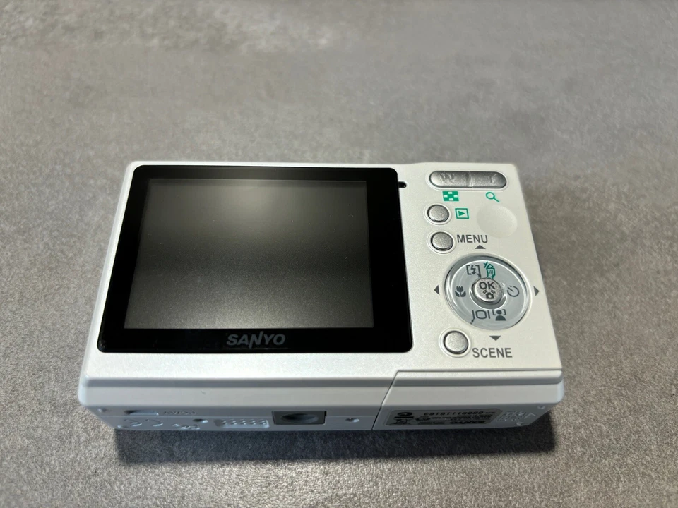 Sanyo VPC-S1070W Digitalkamera Weiß - Bild 3 von 4