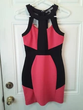 Bailey Blue Women's size S Pink/Black Sleeveless cut out neck Dress J623
