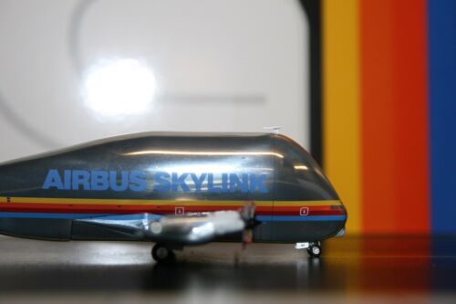 JC Wings 1:400 Airbus Skylink 377SGT Super Guppy F-BTGV (LH4298) Model Plane - Picture 2 of 8