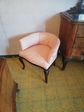 Poltrona imbottita da camera stile Chippendale.