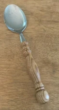 1 Place Oval Soup Spoon Old Homestead Lifetime Stainless Wood Handle Taiwan