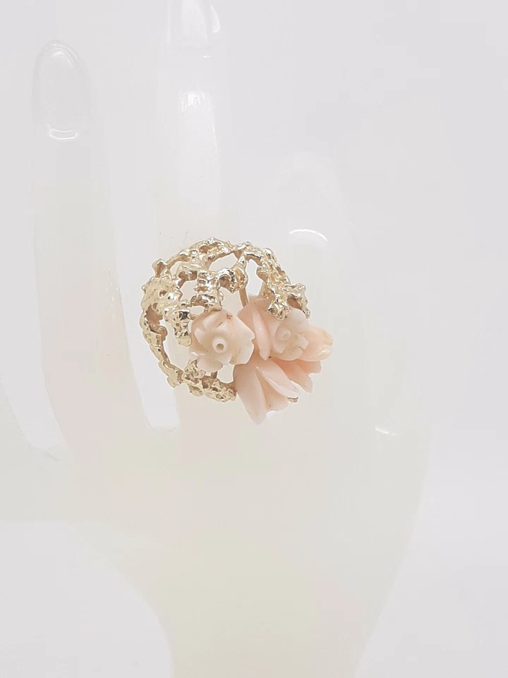 Anillo de cóctel rosa racimo rosa piel de ángel coral tallado en oro 14K talla 5,5 Foto 4 de 4