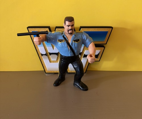 ?? WWF - Hasbro - Big Boss Man - Series 3 - Beauti...
