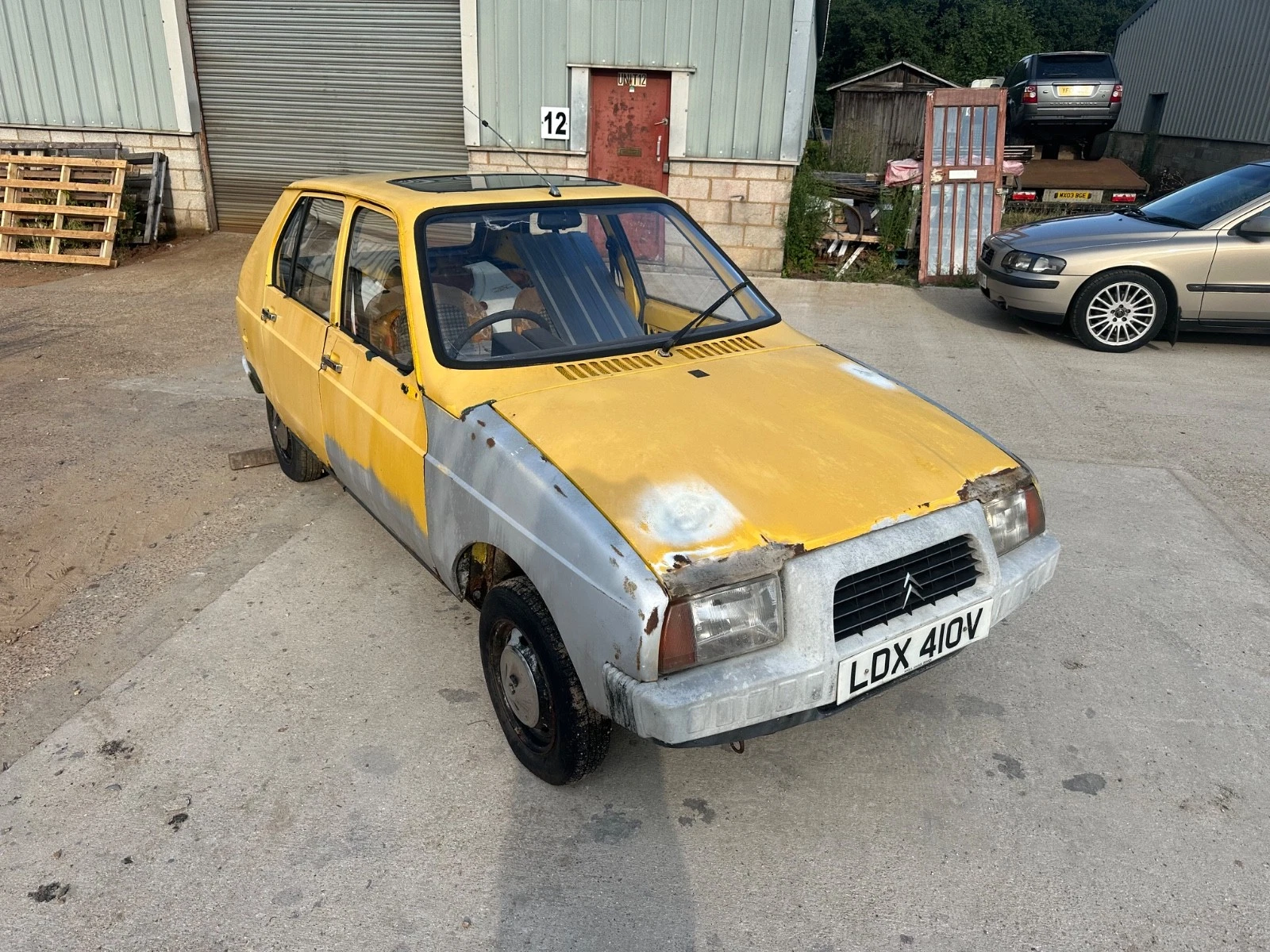 1980 Citroen Visa 652cc Yellow - Picture 1 of 16