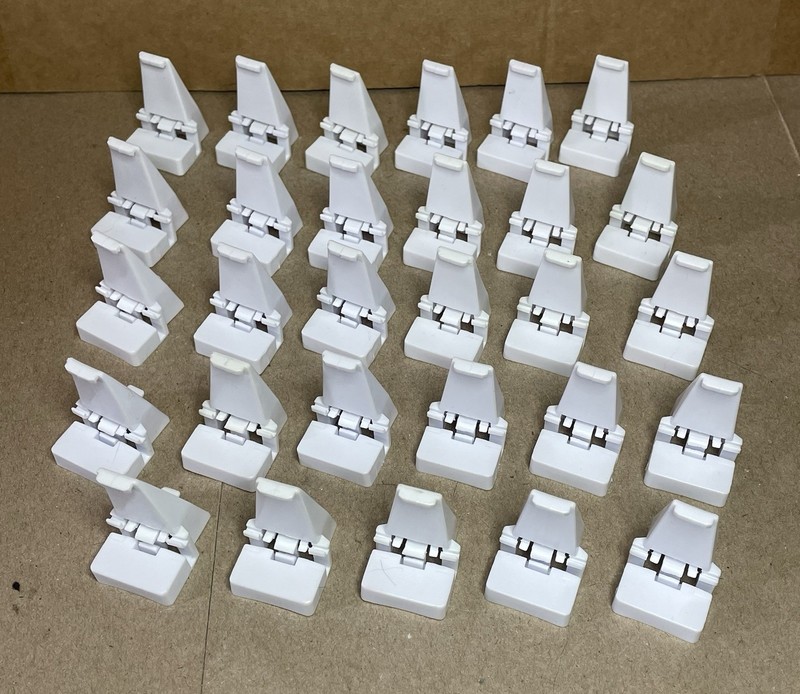 Lot of Carrera Digital 124/132 Slot Car Track Guard Rail Clips