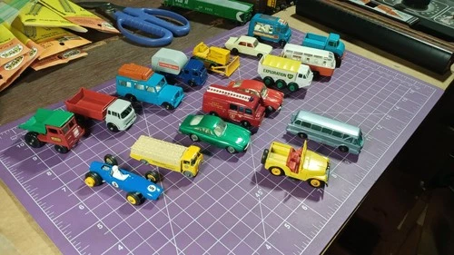 Matchbox/Lesney regular wheel Prepackaged lot of 17 Matchbox Vehicles