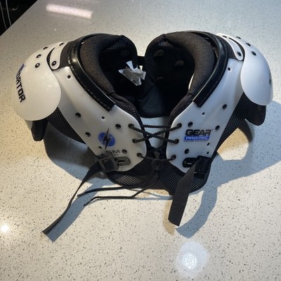 Gear Pro-Tec Intimidator Youth S Football Shoulder Pads 75-100 lbs 12''-13''