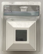 Veranda 4in x 4in Solar Post Cap White Light Dusks Turn On 212 857 3.2V LiFEPO4