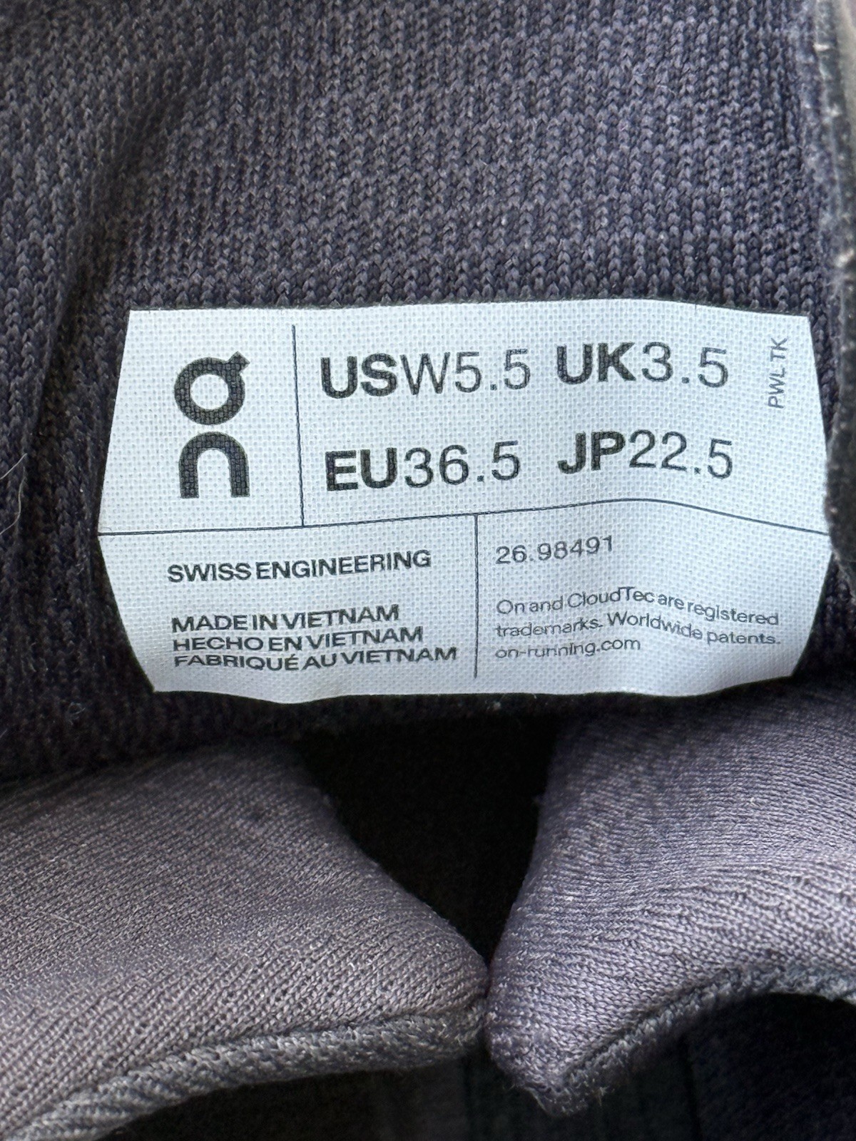 On Cloud CloudNova Eclipse Savannah Gray Running … - image 9